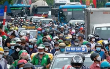 Hà nội dừng xe máy xăng trong vành đai 1 từ 1/7/2026: Người dân đi bằng gì?