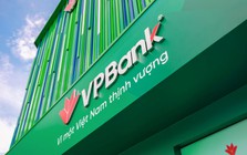Khối ngoại mua ròng mạnh tay, cổ phiếu VPBank lên đỉnh 38 tháng