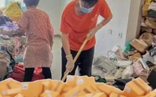 Bà lão U70 chi 7,2 tỷ đồng mua đồ online, thuê thêm một căn hộ trữ hàng chưa mở