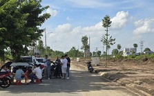 Tận dụng thời điểm "đỉnh sóng" đất nền ăn theo tin sáp nhập, có chủ đầu tư ra hàng, điều chỉnh giá bán tăng 10% trong 1 đêm