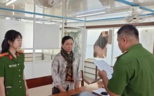 Cựu thủ quỹ ngân hàng bị khởi tố vì chiêu vay tiền đáo hạn để chiếm đoạt tài sản