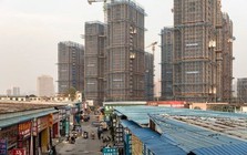 Nở rộ chiêu lừa đảo mới trên thị trường bất động sản đang dư thừa hơn 60 triệu căn nhà, một số ngân hàng biết nhưng nhắm mắt làm ngơ