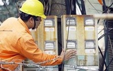Hóa đơn tiền điện tháng 6 tăng đột biến khiến nhiều người 'sốc'