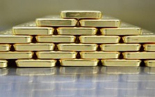 Giữa làn sóng hồi hương vàng từ Mỹ-Âu, một quốc gia gây “choáng” nhờ đi trước thời cuộc, rút hàng trăm tấn vàng về nước cách đây gần 1 thập kỷ
