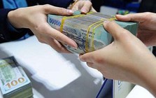 "Người dân vay tiền từ ngân hàng rồi tiền cũng quay trở lại ngân hàng dưới dạng tiền gửi"