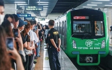 Hà Nội Metro xin lỗi vì nhân viên thông báo cấm hành khách mang xe điện lên tàu