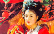 Vạn Thánh công chúa Tây Du Ký: 'Bà trùm' truyền thông, đời tư sóng gió Vạn Thánh công chúa Tây Du Ký: 'Bà trùm' truyền thông, đời tư sóng gió