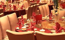 Con trai đỗ ĐH top đầu, gia đình mở tiệc linh đình, giữa chừng hiệu trưởng bất ngờ gọi tới: "Đừng tổ chức nữa, có chuyện rồi!"