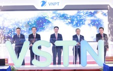 VNPT tiên phong làm chủ hạ tầng kết nối từ mặt đất đến không gian VNPT tiên phong làm chủ hạ tầng kết nối từ mặt đất đến không gian