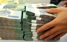 Kiến nghị Ngân hàng Nhà nước giảm trần lãi suất huy động Kiến nghị Ngân hàng Nhà nước giảm trần lãi suất huy động