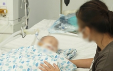 Uống nhầm tinh dầu đuổi muỗi, bé 15 tháng tuổi phải thở máy Uống nhầm tinh dầu đuổi muỗi, bé 15 tháng tuổi phải thở máy