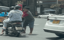 Clip tài xế công nghệ rút chìa khoá xe của cô gái rồi lên ô tô bỏ đi: Nguyên nhân gây bức xúc