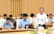 Hệ thống điện chịu áp lực rất lớn khi nắng nóng cực đoan kéo dài Hệ thống điện chịu áp lực rất lớn khi nắng nóng cực đoan kéo dài