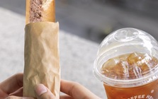 Nước đi không ai ngờ: The Coffee House tung luôn combo bánh mì Pate Cột Đèn giữa ồn ào, gọi luôn "tín nhất nhà"