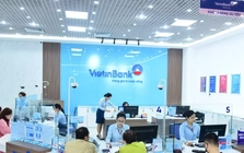 Ngân hàng 'hút' tiền gửi kỷ lục