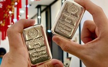 Tăng mạnh suốt nhiều tháng, kim loại quý này lại tiếp tục tìm đỉnh mới