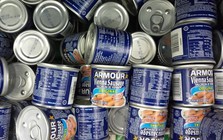 Bê bối từng làm rung chuyển ngành thực phẩm Mỹ: Thu hồi hơn 1.100 tấn thịt hộp, lỗi đóng gói có nguy cơ gây bệnh cho người dùng