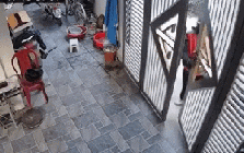 Sau 3 năm ra lấy hàng, cô gái nhận thông tin bất ngờ từ nam shipper: Câu chuyện khiến MXH xôn xao