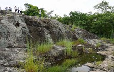 Ngọn núi ở TP.HCM cao hơn 10m: Được ví như "núi dễ leo nhất Việt Nam", xung quanh là hệ sinh thái hiếm có