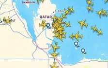 Dấu hiệu nóng: Hàng loạt máy bay tiếp liệu của Mỹ nối nhau rời căn cứ ở Qatar