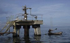 Công ty dầu Nga tuyên bố tiếp tục hoạt động tại Venezuela