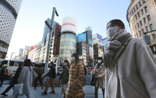 Nhật Bản như 'ngồi trên đống lửa'