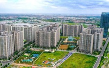 Cứ 3 người mua chung cư thì có đến 2 người mua để đầu tư, đầu cơ...kỳ vọng giá sẽ còn tăng nữa khiến nhiều dự án giá cao nhưng vẫn "cháy hàng"