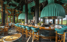 Du xuân dịp Tết Nguyên Đán, khách lưu trú tại các khách sạn, khu nghỉ dưỡng cao cấp này sẽ nhận tin vui bất ngờ