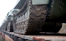 Belarus gửi lô hàng quân sự đặc biệt đến căn cứ dự trữ xe tăng của Nga