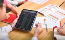 Chứng khoán Rồng Việt hai năm liền đạt doanh thu nghìn tỷ, báo lãi 2025 hơn 350 tỷ đồng