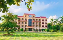 Ngôi trường ĐỈNH nhất mùa thi HSG Quốc gia năm nay: Đầu vào cực gắt, là lò luyện tài năng "khét tiếng" mảnh đất Xứ Đông