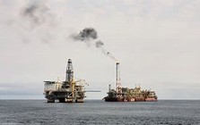 Khoan sâu 2.400 mét xuống đáy biển, phát hiện mỏ dầu khí trữ lượng gần 13 triệu thùng