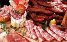 Ung thư gia tăng có liên quan đến thịt? Chị em đi chợ cần tránh ngay 4 loại thịt này