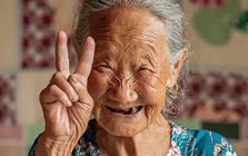 Khảo sát 1.000 người sống thọ trên 100 tuổi hé lộ: Điểm chung của người trường thọ không nằm ở việc tập thể dục, mà là 5 điều này