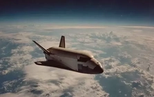 Mỹ đã tiết lộ công dụng độc đáo của 'máy bay ném bom hạt nhân trong không gian'