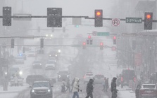 Bão mùa đông càn quét nước Mỹ