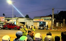 Cảnh sát phong toả căn nhà, truy tìm nghi phạm vụ cướp ngân hàng ở Gia Lai