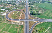 Toàn cảnh 38 km cao tốc Biên Hòa - Vũng Tàu trước ngày thông xe