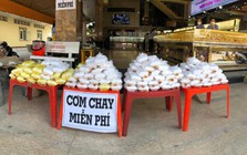 Tiệm trang sức Đồng Tháp nổi tiếng với hoạt động cộng đồng