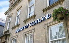 Vi phạm lệnh trừng phạt Nga, một ngân hàng châu Âu bị phạt nặng