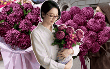 Không phải mẫu đơn, cũng chẳng phải cúc thường: Loài hoa lạ đang khiến chị em lùng sục để "đổi gió" bàn trà ngày Tết