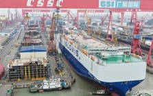 Trung Quốc lại tự phá kỷ lục của chính mình, làm rung chuyển ngành vận tải thế giới