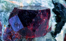 Chuyên gia Mỹ thừa nhận: Kể cả nắm trong tay 36 triệu tấn 'kho báu' trị giá đến gần 20 nghìn tỷ USD, Mỹ vẫn đi sau Trung Quốc