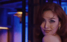 Hoa khôi lấy chồng thuộc gia tộc giàu có bậc nhất Việt Nam, sống trong biệt thự như cung điện hoàng gia