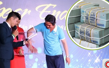 Bốc thăm trúng thưởng 30 triệu đồng ở tiệc tất niên công ty có phải đóng thuế không? Cục Thuế giải đáp thắc mắc