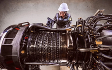 Mỹ mang "cỗ máy khủng" gì sang nhà máy 1,4 tỷ USD vừa vận hành của Việt Nam?