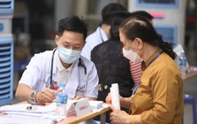 Chính thức: Từ nay người dân đi khám bệnh không cần xuất trình sổ giấy