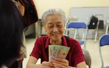 3,5 triệu người được nhận 2 tháng lương hưu, trợ cấp trước Tết