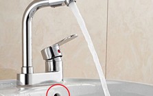Rất nhiều người không biết công dụng của lỗ nhỏ ở bồn rửa mặt