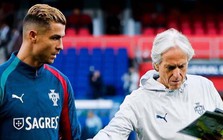HLV Bồ Đào Nha ra tận sân bay níu kéo, Ronaldo vẫn quyết rời đi